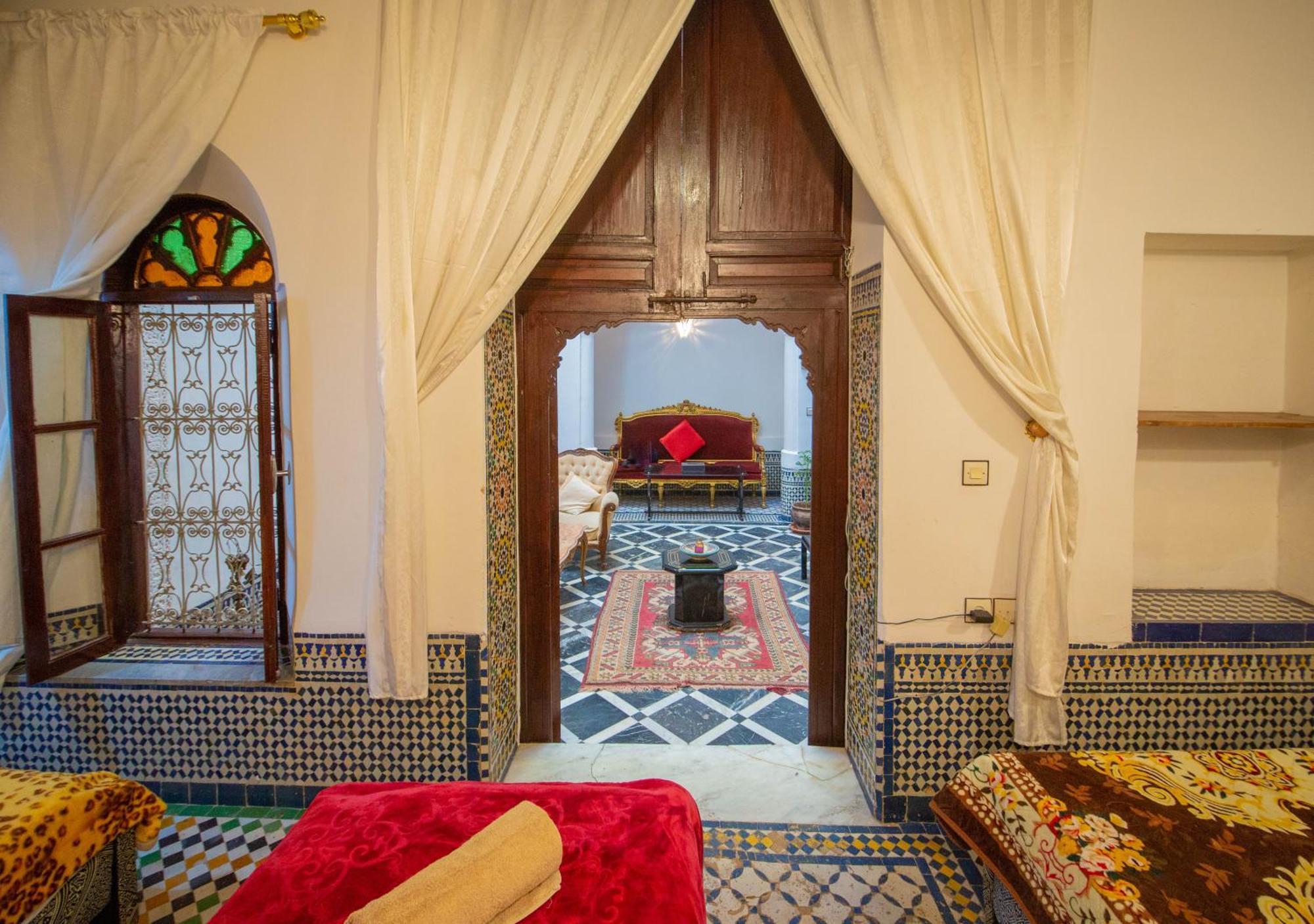 Hotel Hello Fez Esterno foto